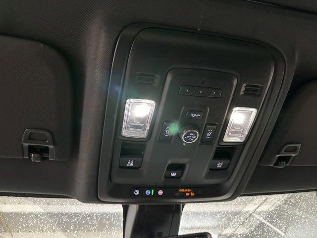 2021 GMC Yukon XL Vehicle Photo in MEDINA, OH 44256-9631