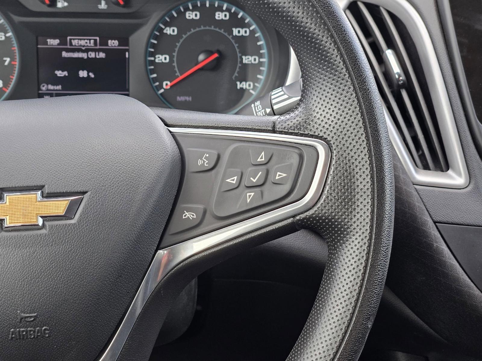 2022 Chevrolet Malibu Vehicle Photo in Seguin, TX 78155
