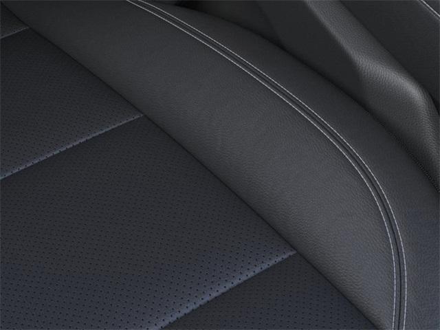 2025 Chevrolet Traverse Vehicle Photo in ENGLEWOOD, CO 80113-6708