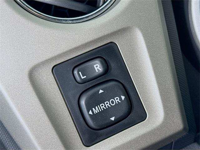 2009 Toyota Matrix Vehicle Photo in Everett, WA 98204