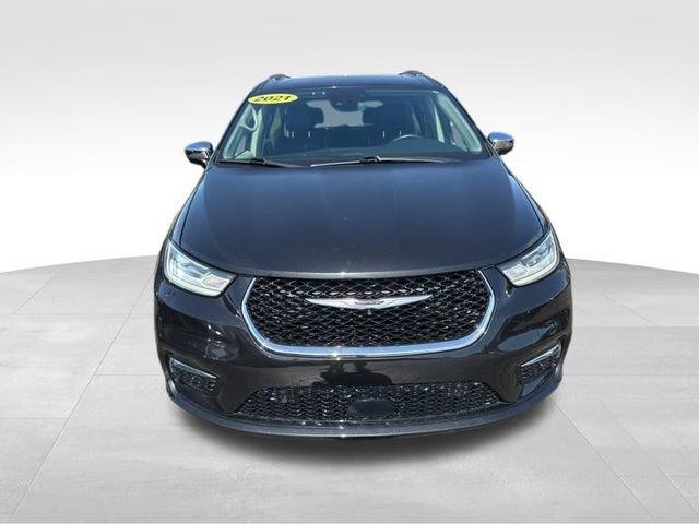 2021 Chrysler Pacifica Vehicle Photo in MEDINA, OH 44256-9631
