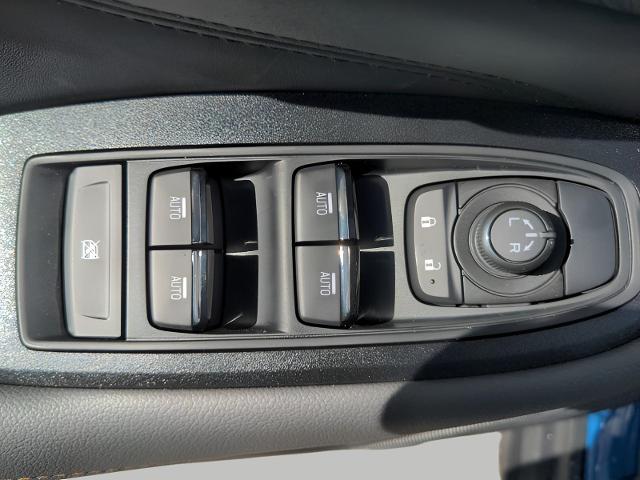 2025 Subaru Outback Vehicle Photo in Green Bay, WI 54304