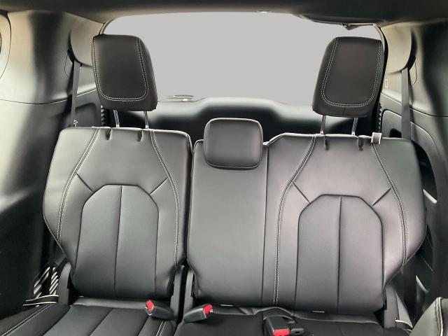 2025 Chrysler Pacifica Vehicle Photo in Oshkosh, WI 54901