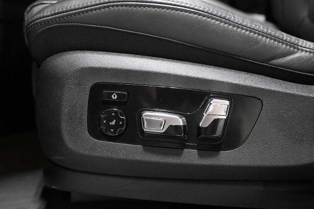 2025 BMW X7 xDrive40i Vehicle Photo in GRAPEVINE, TX 76051