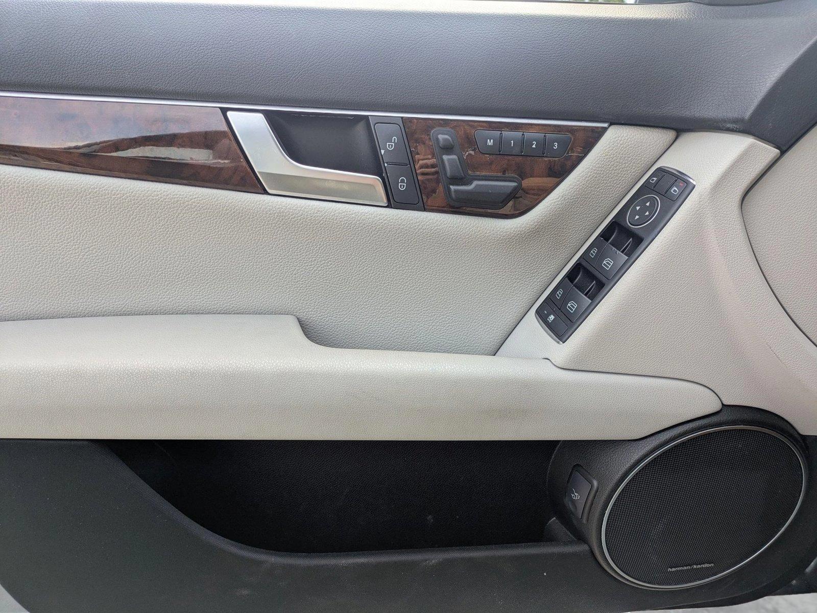 2012 Mercedes-Benz C-Class Vehicle Photo in Sarasota, FL 34231