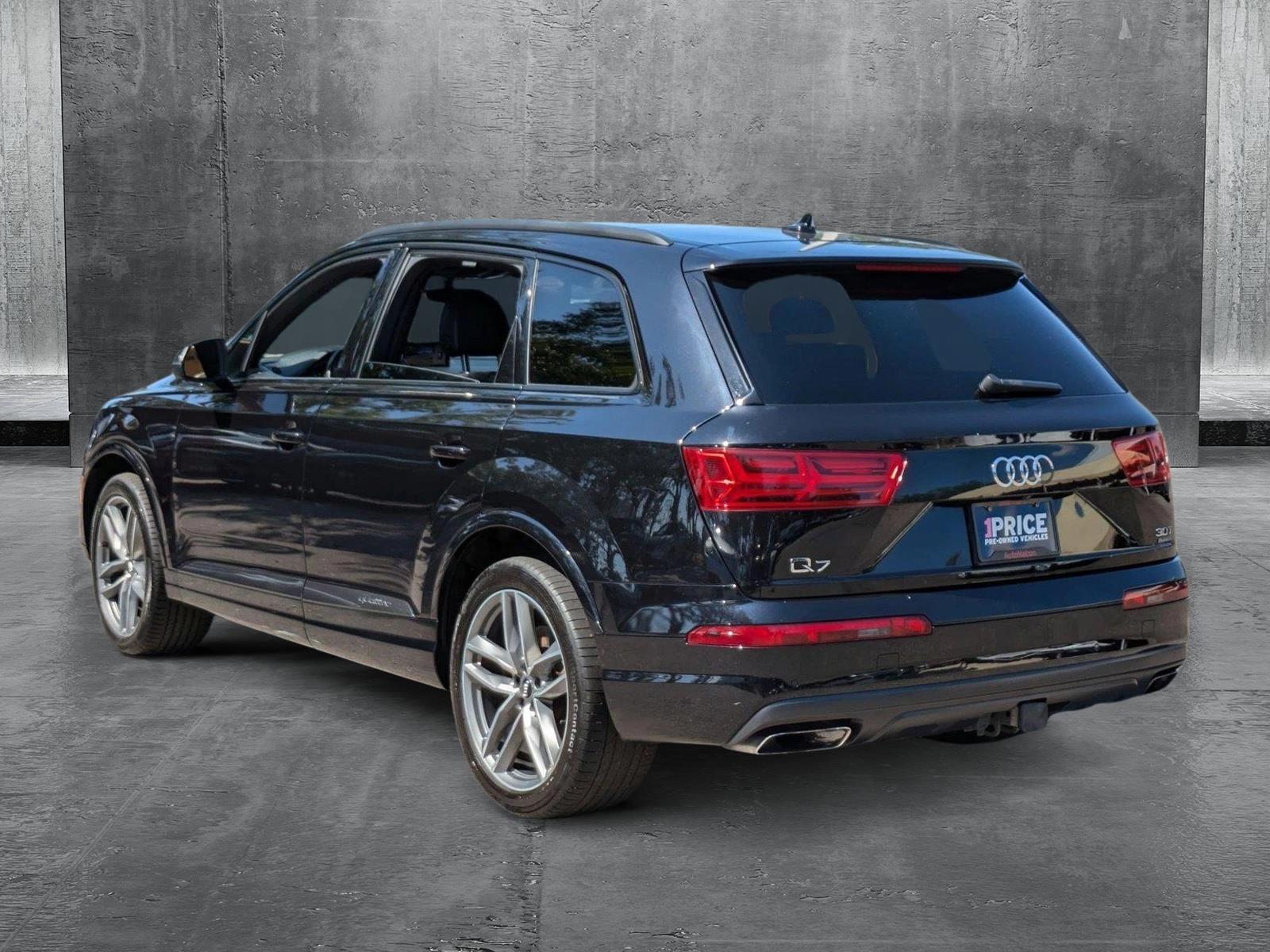 2017 Audi Q7 Vehicle Photo in Tampa, FL 33614