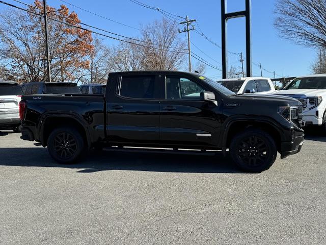 2025 GMC Sierra 1500 Vehicle Photo in LOWELL, MA 01852-4336