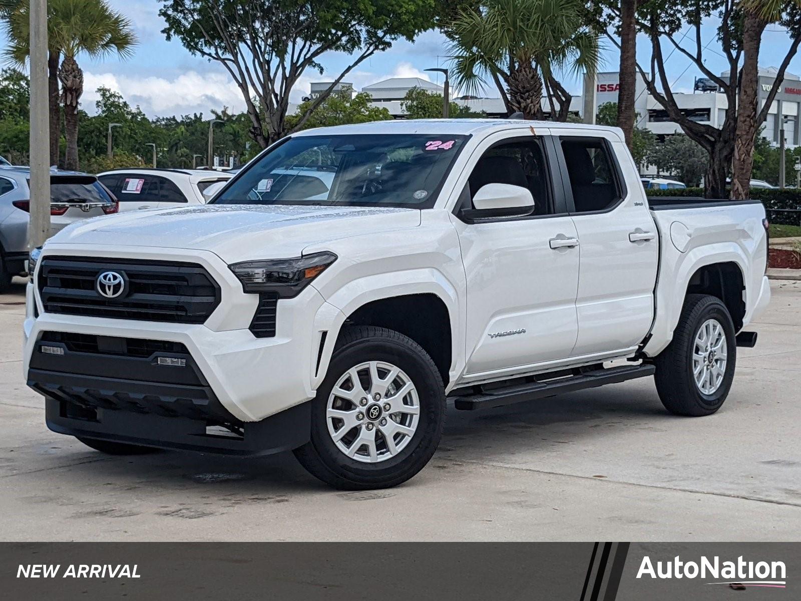 2024 Toyota Tacoma 2WD Vehicle Photo in Davie, FL 33331