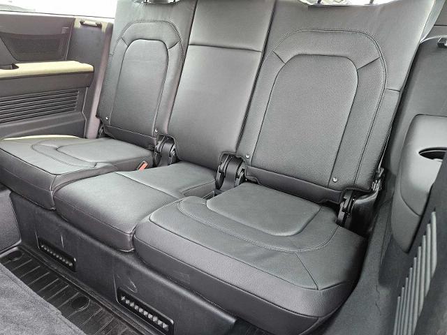 2024 Defender Vehicle Photo in AUSTIN, TX 78717