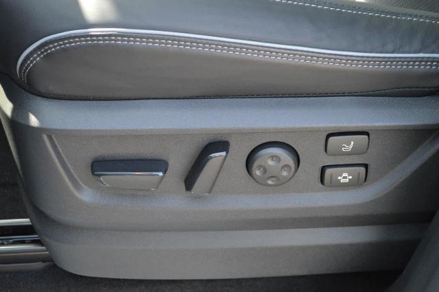 2025 INFINITI QX80 Vehicle Photo in Houston, TX 77090