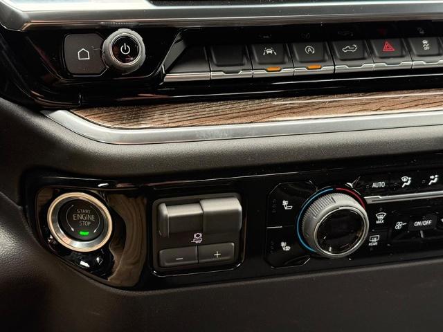 2025 Chevrolet Silverado 1500 Vehicle Photo in COLUMBIA, MO 65203-3903