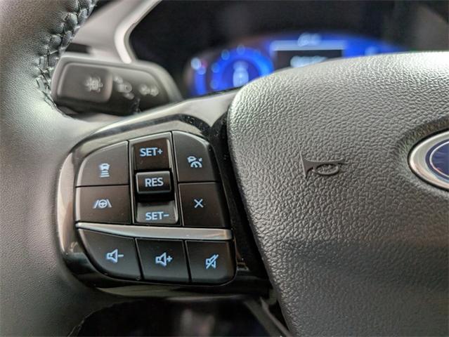 2022 Ford Escape Vehicle Photo in ENGLEWOOD, CO 80113-6708