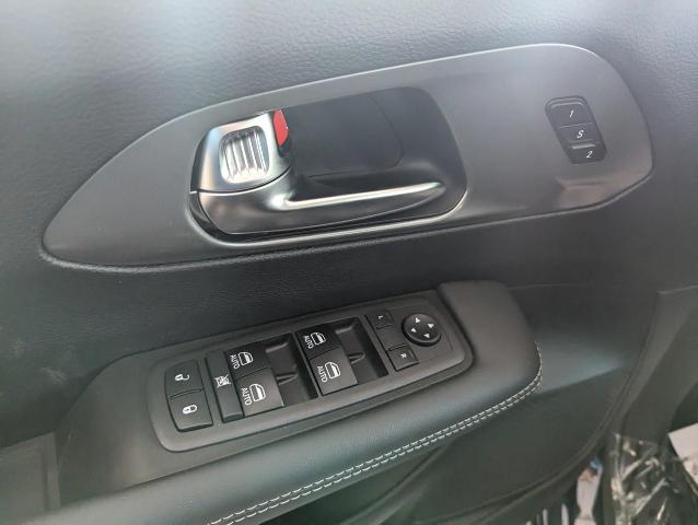 2025 Chrysler Pacifica Vehicle Photo in Oshkosh, WI 54901