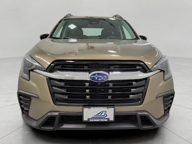 2024 Subaru Ascent Vehicle Photo in Green Bay, WI 54304