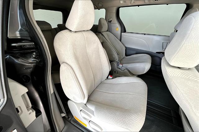2011 Toyota Sienna Vehicle Photo in Grapevine, TX 76051