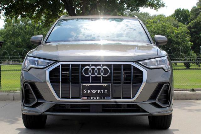2023 Audi Q3 Vehicle Photo in HOUSTON, TX 77090