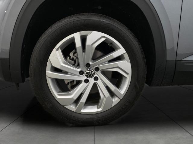 2022 Volkswagen Atlas Vehicle Photo in Appleton, WI 54913
