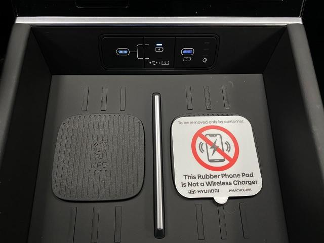 2025 Hyundai SANTA FE Hybrid Vehicle Photo in Appleton, WI 54913