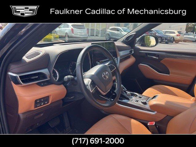 2022 Toyota Highlander Vehicle Photo in MECHANICSBURG, PA 17050-1707