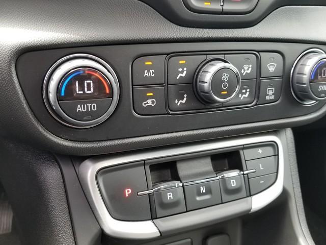 2024 GMC Terrain Vehicle Photo in ELYRIA, OH 44035-6349