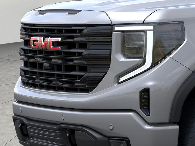 2025 GMC Sierra 1500 Vehicle Photo in GREEN BAY, WI 54303-3330