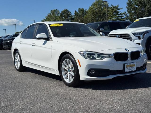 2018 BMW 320i xDrive Vehicle Photo in COLUMBIA, MO 65203-3903