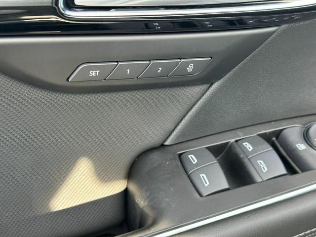 2025 Buick Envision Vehicle Photo in COLUMBIA, MO 65203-3903