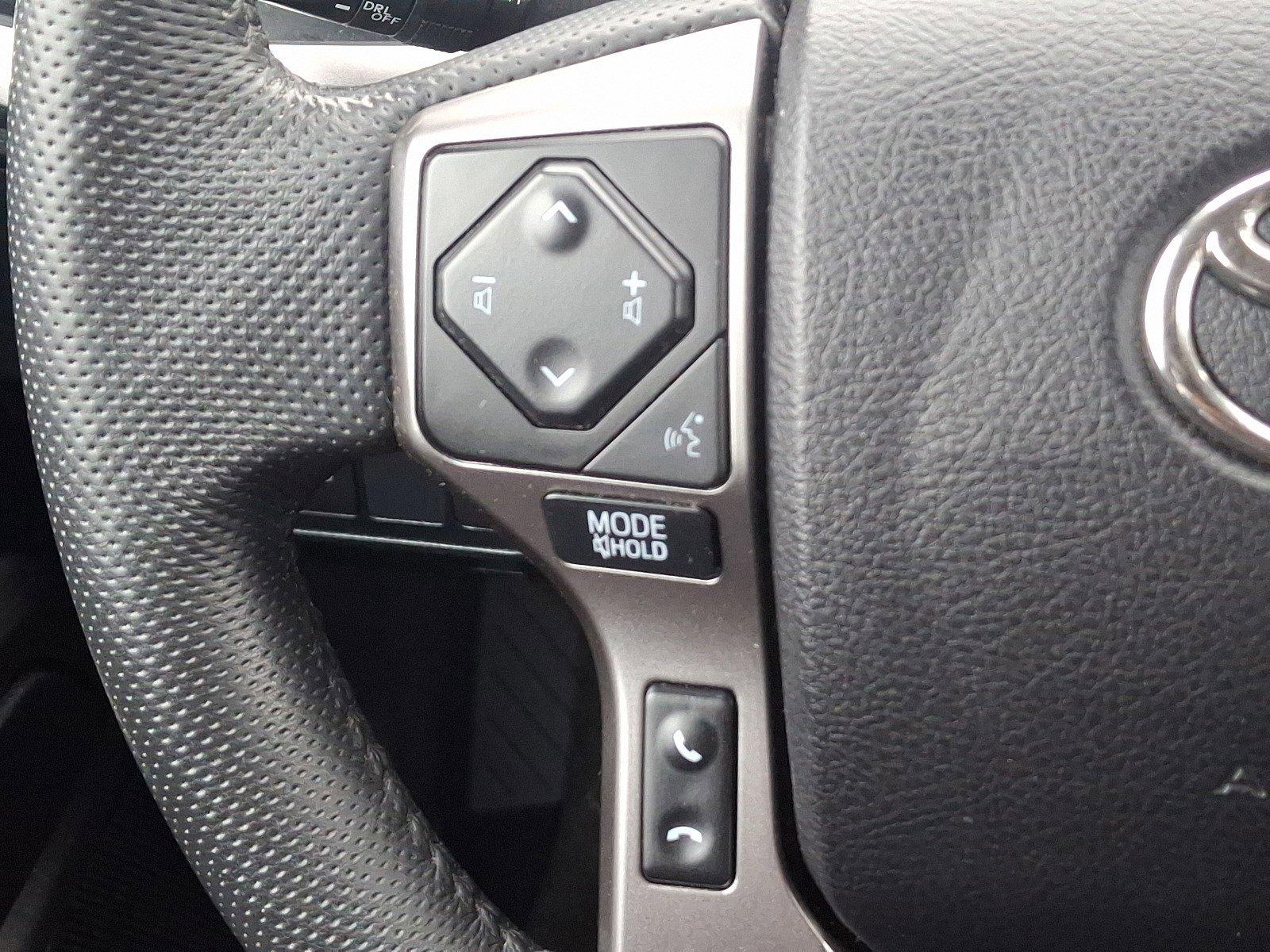 2022 Toyota Tacoma 4WD Vehicle Photo in Harrisburg, PA 17111