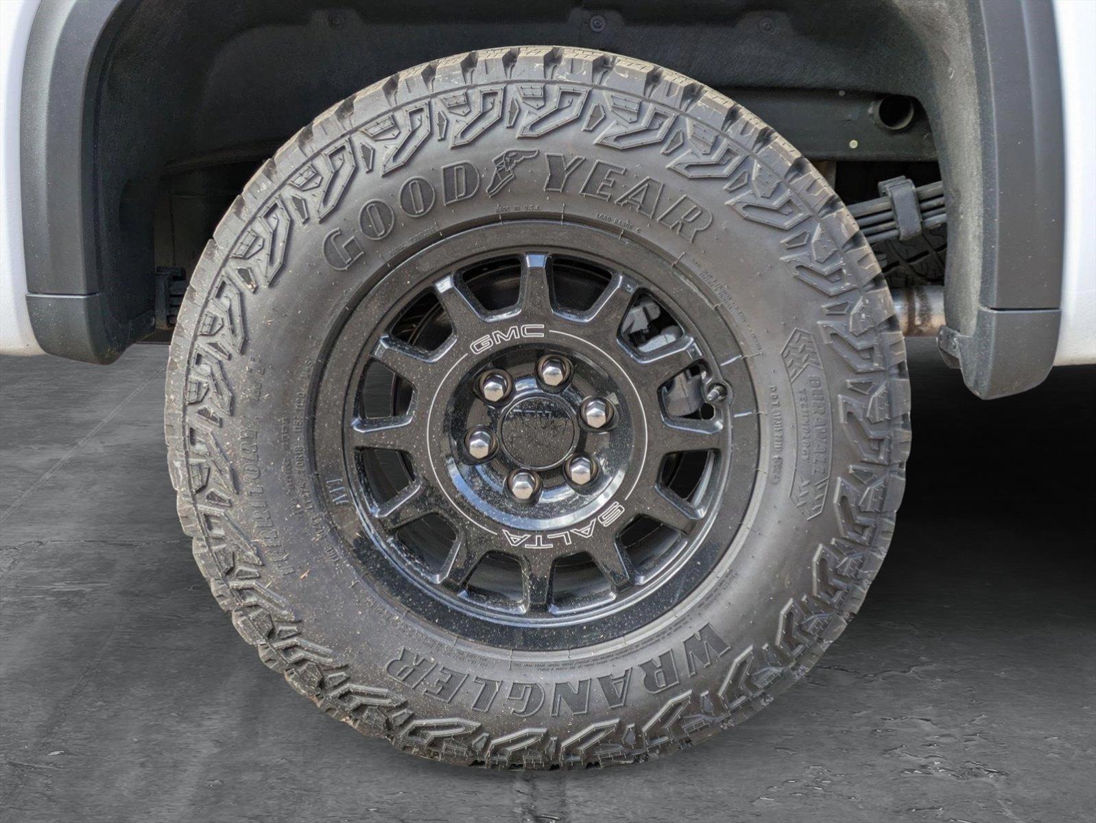 2024 GMC Sierra 1500 Vehicle Photo in GOLDEN, CO 80401-3850