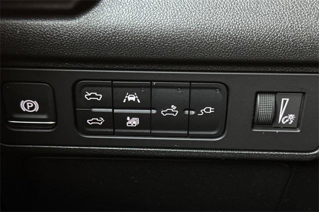 2024 GMC HUMMER EV Pickup Vehicle Photo in ELK GROVE, CA 95757-8703