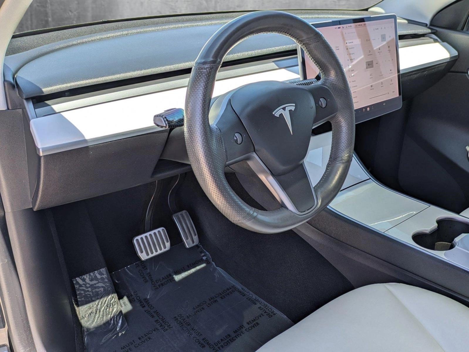 2021 Tesla Model Y Vehicle Photo in Tustin, CA 92782