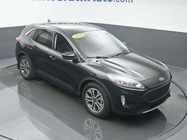 2022 Ford Escape Vehicle Photo in Cedar Rapids, IA 52402