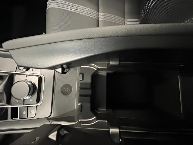 2025 Mazda CX-50 Vehicle Photo in Green Bay, WI 54304