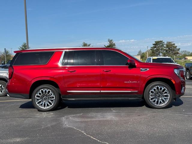2024 GMC Yukon XL Vehicle Photo in COLUMBIA, MO 65203-3903