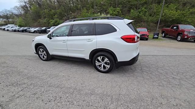 2022 Subaru Ascent Vehicle Photo in Pleasant Hills, PA 15236