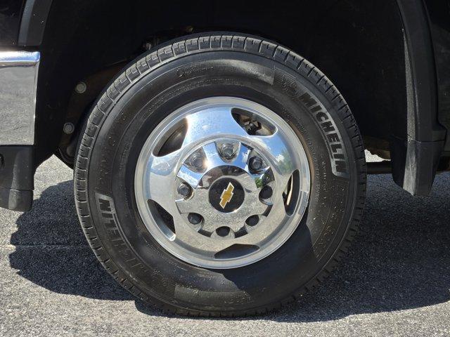 2022 Chevrolet Silverado 3500 HD Vehicle Photo in Decatur, TX 76234