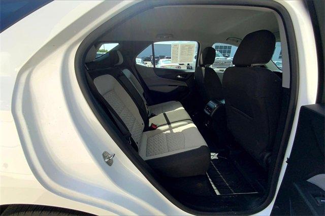2022 Chevrolet Equinox Vehicle Photo in TOPEKA, KS 66609-0000
