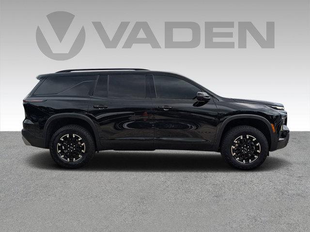 2024 Chevrolet Traverse Vehicle Photo in BRUNSWICK, GA 31525-1881