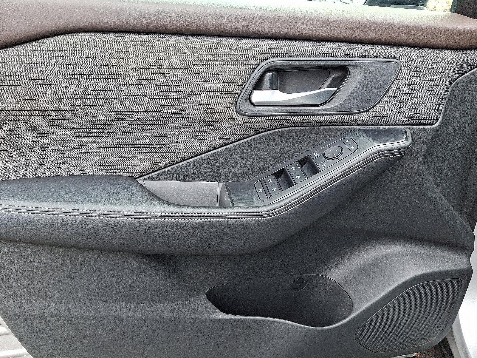 2022 Nissan Rogue Vehicle Photo in Jenkintown, PA 19046