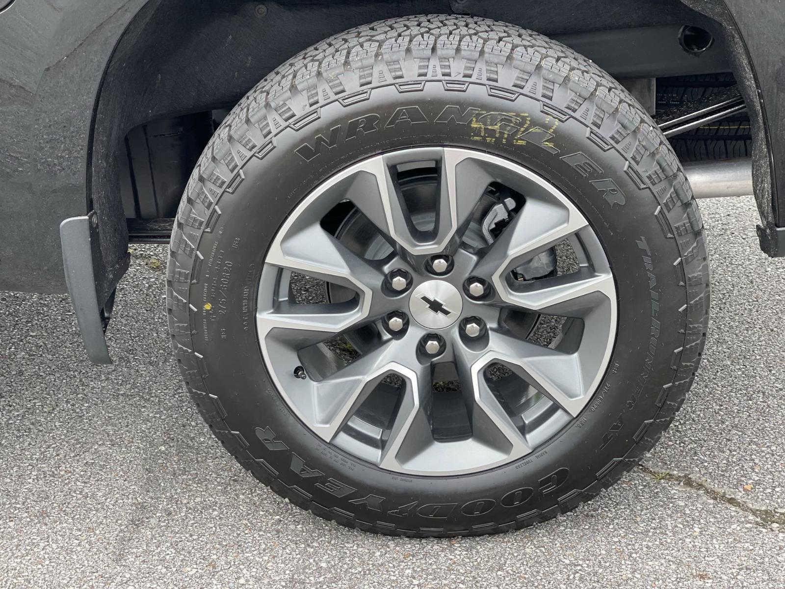 2025 Chevrolet Silverado 1500 Vehicle Photo in BENTONVILLE, AR 72712-4322