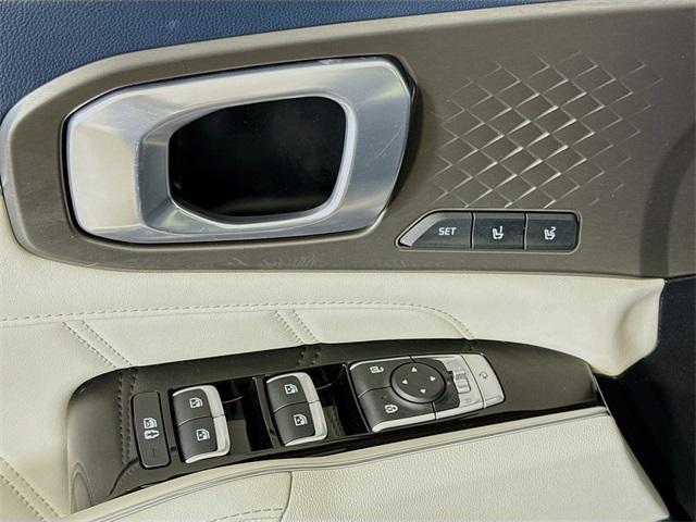 2023 Kia Sorento Plug-In Hybrid Vehicle Photo in Everett, WA 98204