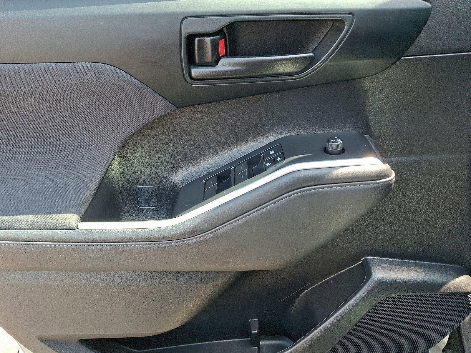 2022 Toyota Highlander Vehicle Photo in Harrisburg, PA 17111