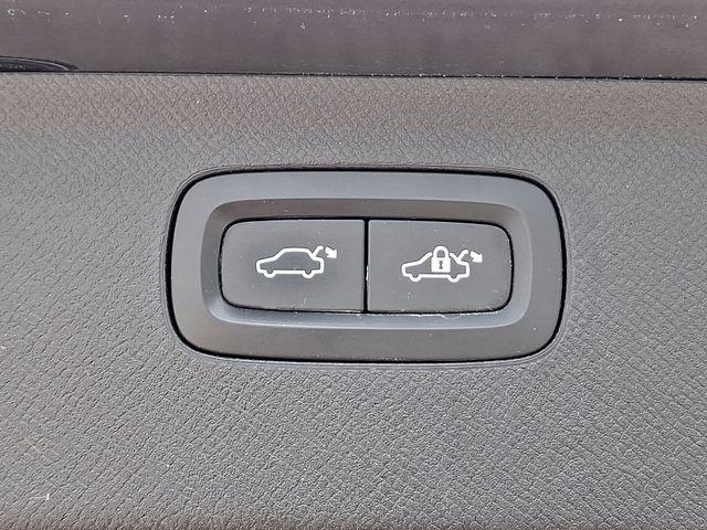 2019 Volvo XC90 Vehicle Photo in PAWLING, NY 12564-3219