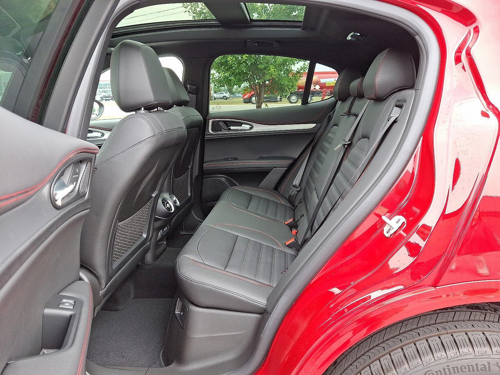 2025 Alfa Romeo Stelvio Vehicle Photo in Mechanicsburg, PA 17050