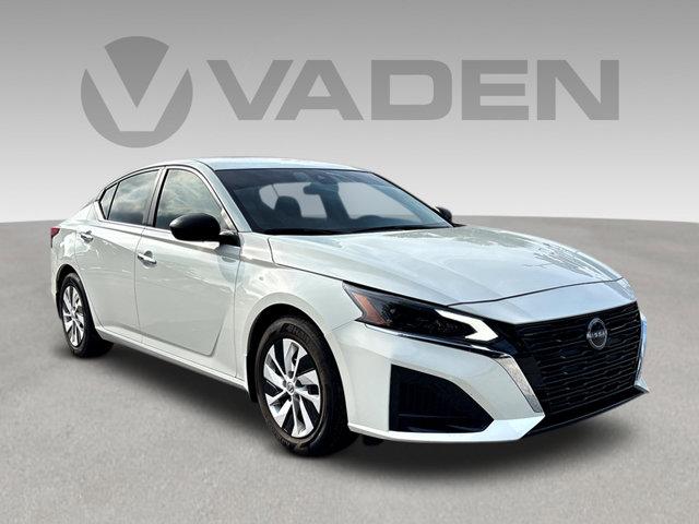 2024 Nissan Altima Vehicle Photo in Savannah, GA 31419