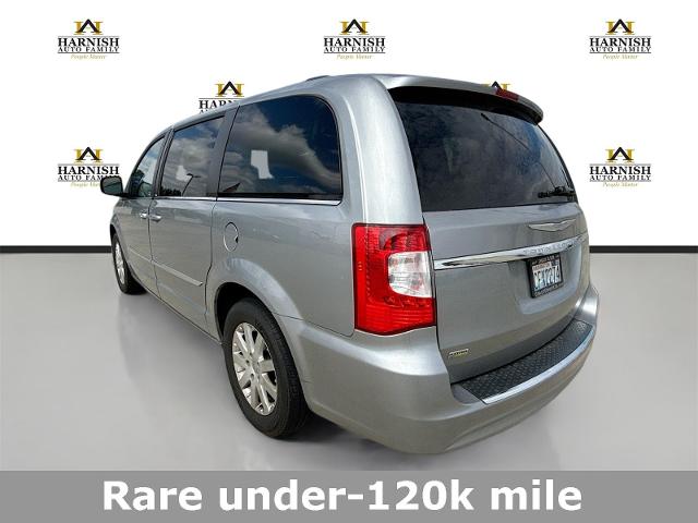 2013 Chrysler Town & Country Vehicle Photo in EVERETT, WA 98203-5662