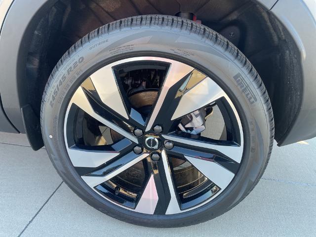 2025 Volvo XC40 Vehicle Photo in Grapevine, TX 76051
