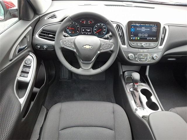 2025 Chevrolet Malibu Vehicle Photo in SEAFORD, DE 19973-8463
