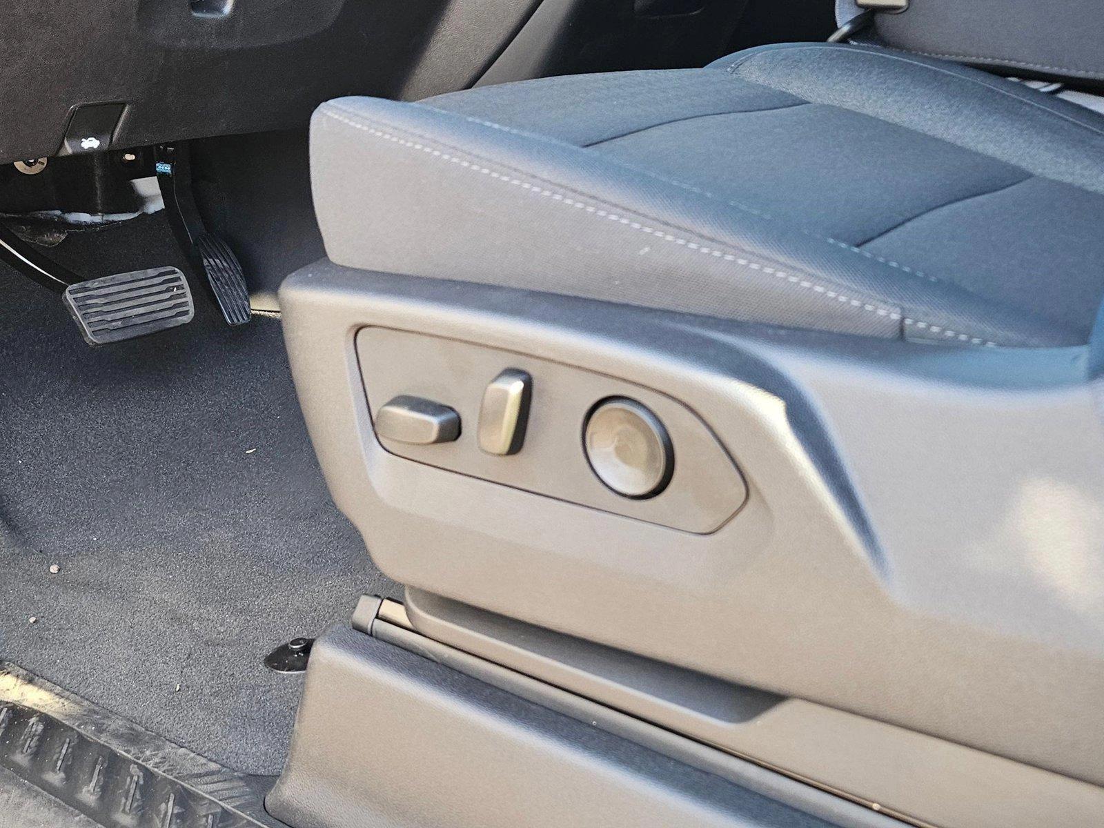 2025 Chevrolet Silverado 1500 Vehicle Photo in PEORIA, AZ 85382-3715