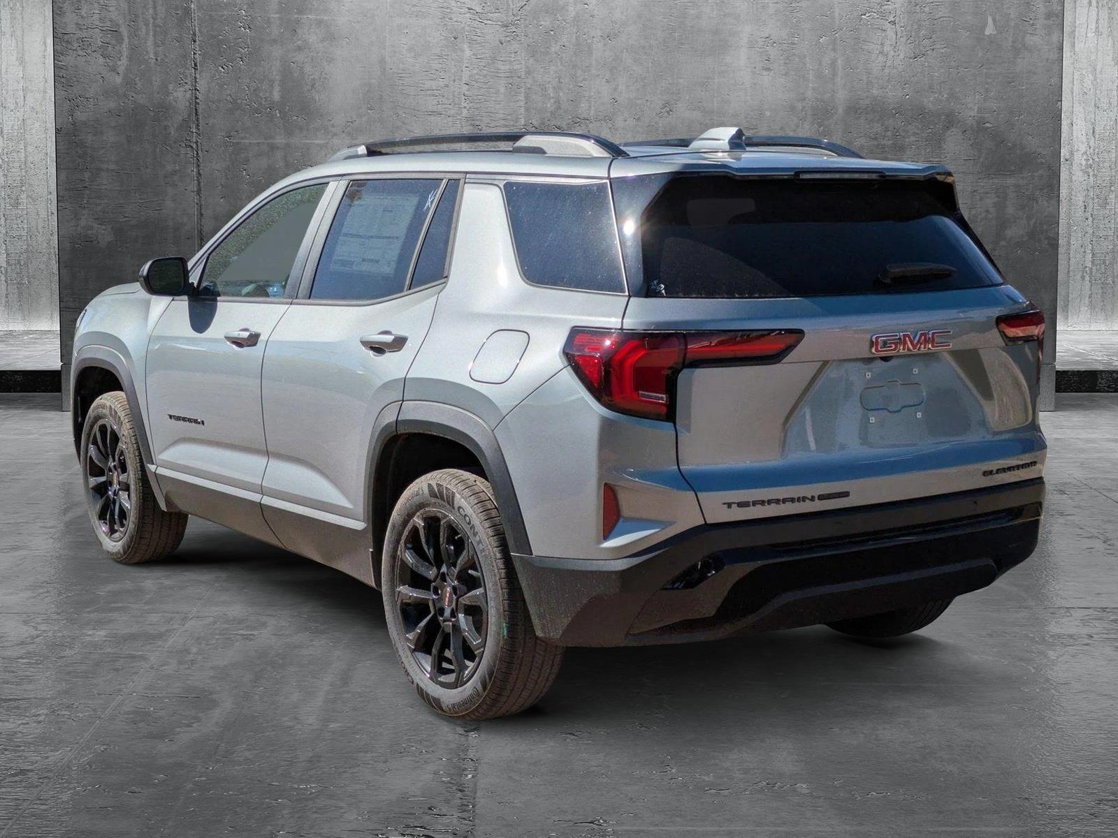 2025 GMC Terrain Vehicle Photo in GOLDEN, CO 80401-3850